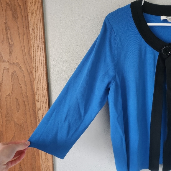 dressbarn Heavy Sweater-Shawl - Picture 2 of 8